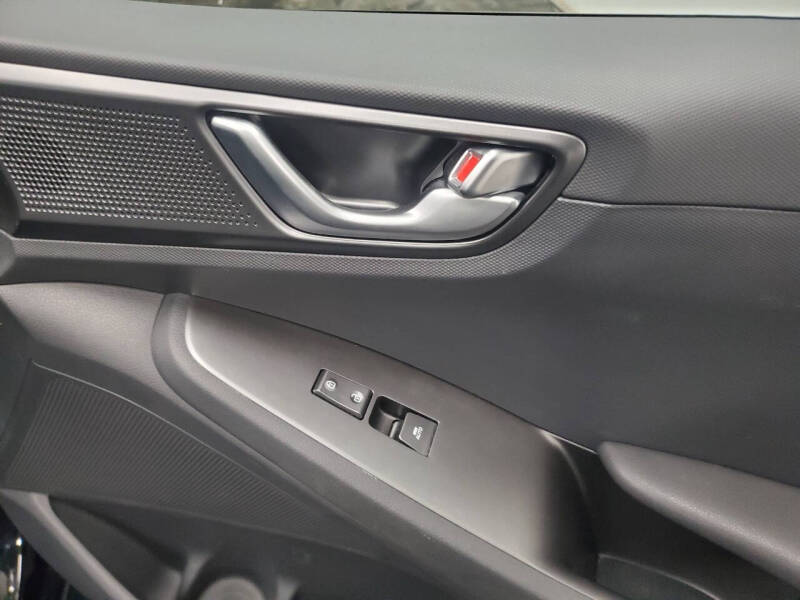 2021 Hyundai Ioniq Hybrid SEL