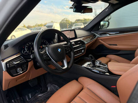 2019 BMW 5 Series 540i