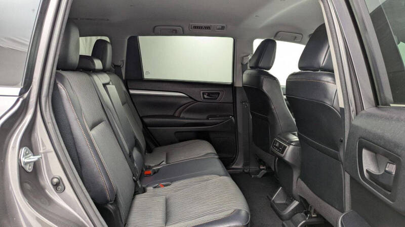 2018 Toyota Highlander LE Plus