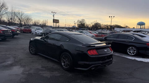2018 Ford Mustang EcoBoost
