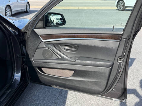 2013 BMW 5 Series 528i xDrive