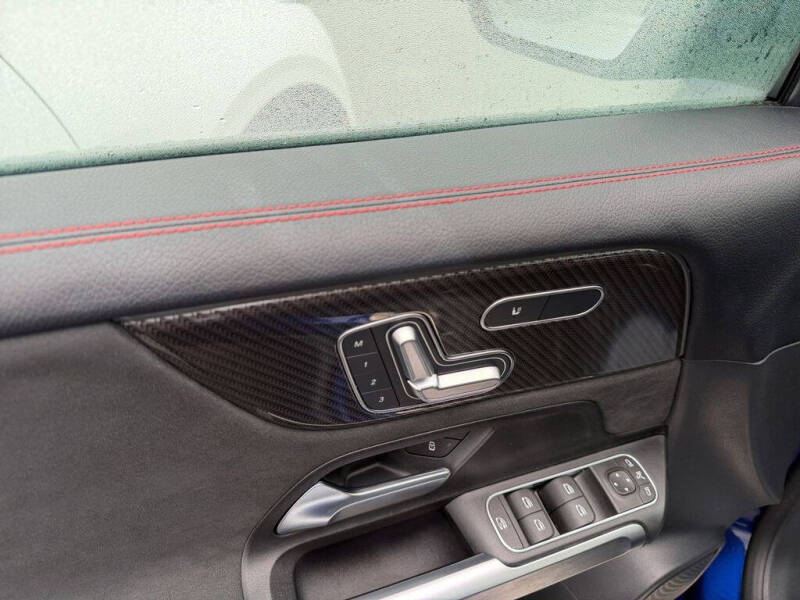 2023 Mercedes-Benz GLB GLB 250 4MATIC