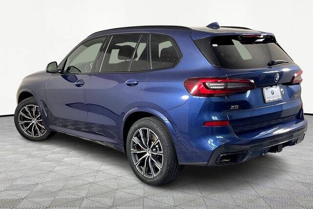2022 BMW X5 M50i