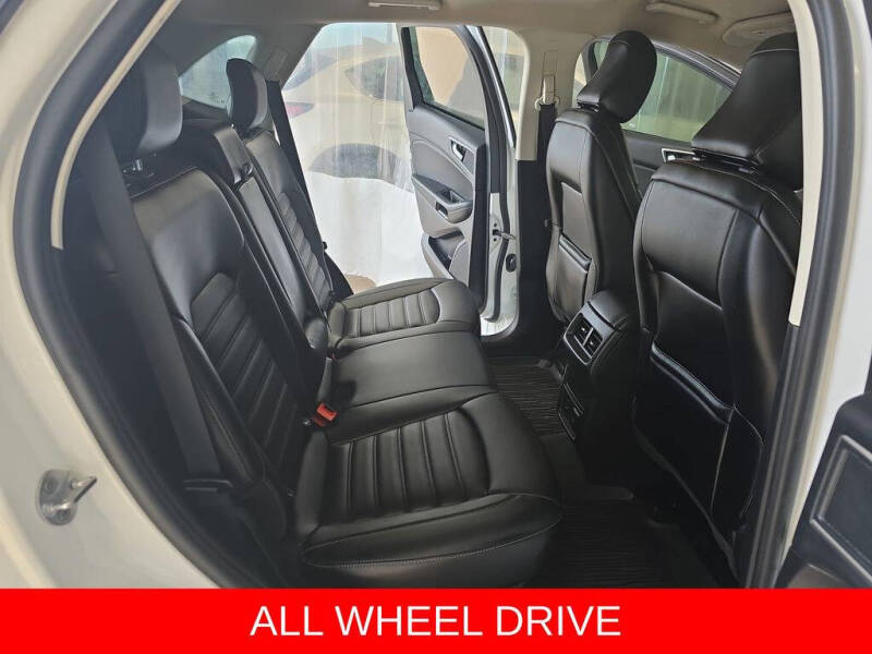 2021 Ford Edge SEL