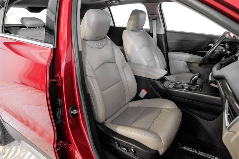 2019 Cadillac XT4 Premium Luxury