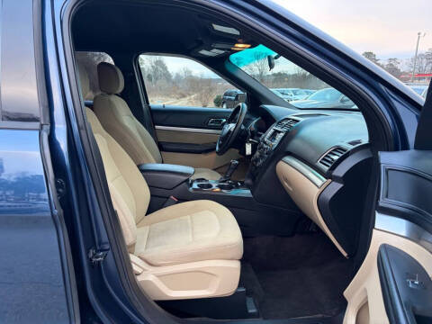 2016 Ford Explorer