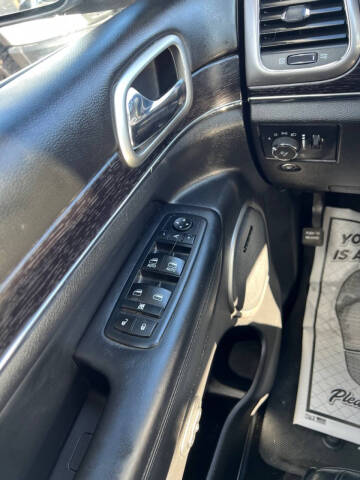 2017 Jeep Grand Cherokee Summit