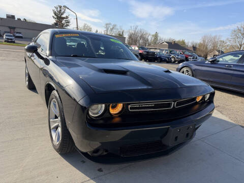 2017 Dodge Challenger SXT
