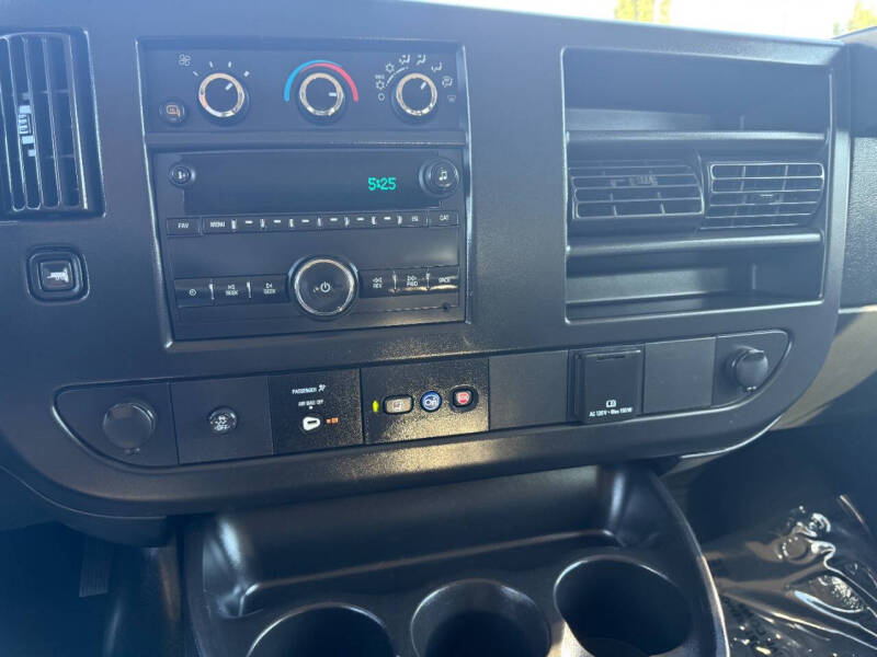 2023 Chevrolet Express LS 3500