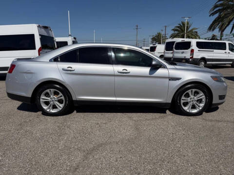 2019 Ford Taurus SEL