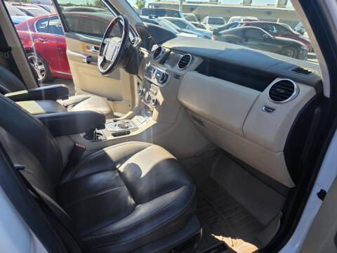 2015 Land Rover LR4 HSE LUX