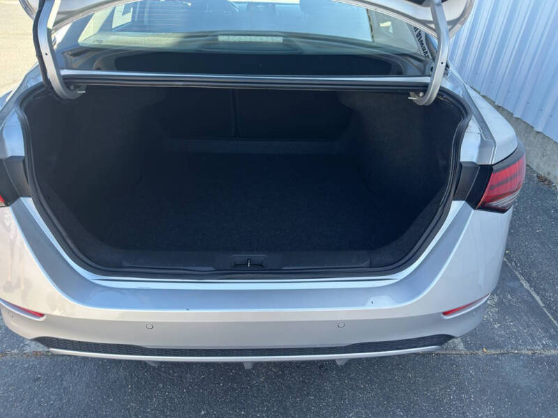 2023 Nissan Sentra SV