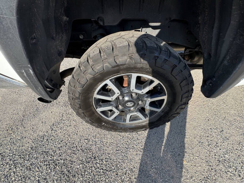 2019 Toyota Tundra SR5