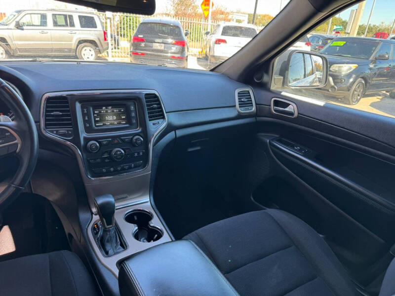 2016 Jeep Grand Cherokee Laredo