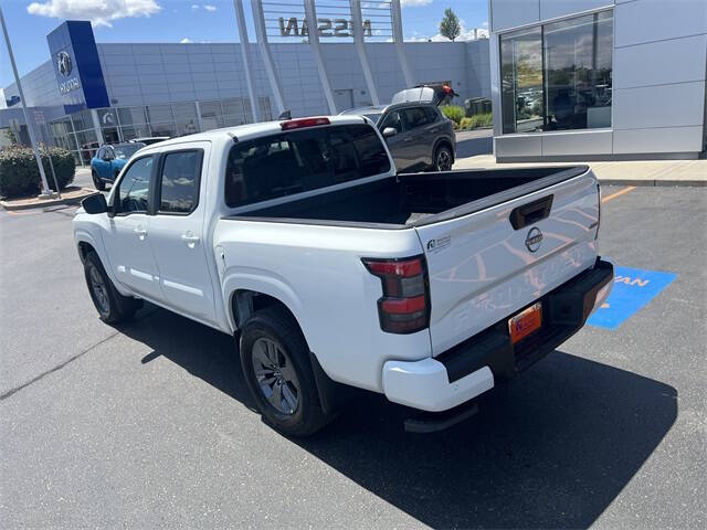 2025 Nissan Frontier SV