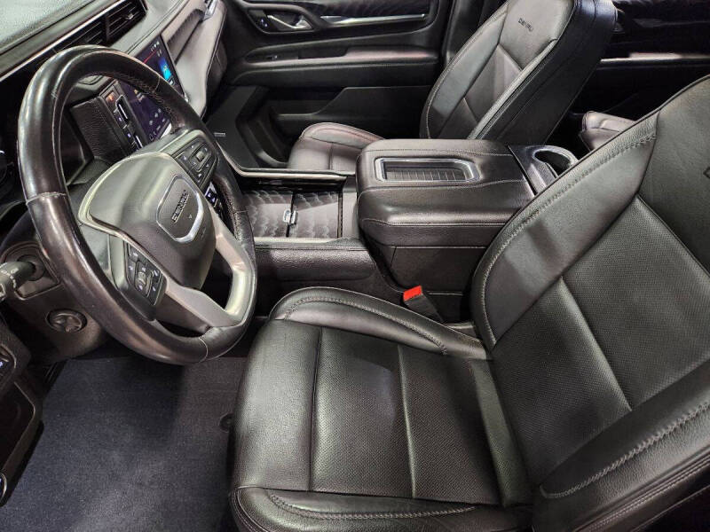 2022 GMC Yukon XL Denali