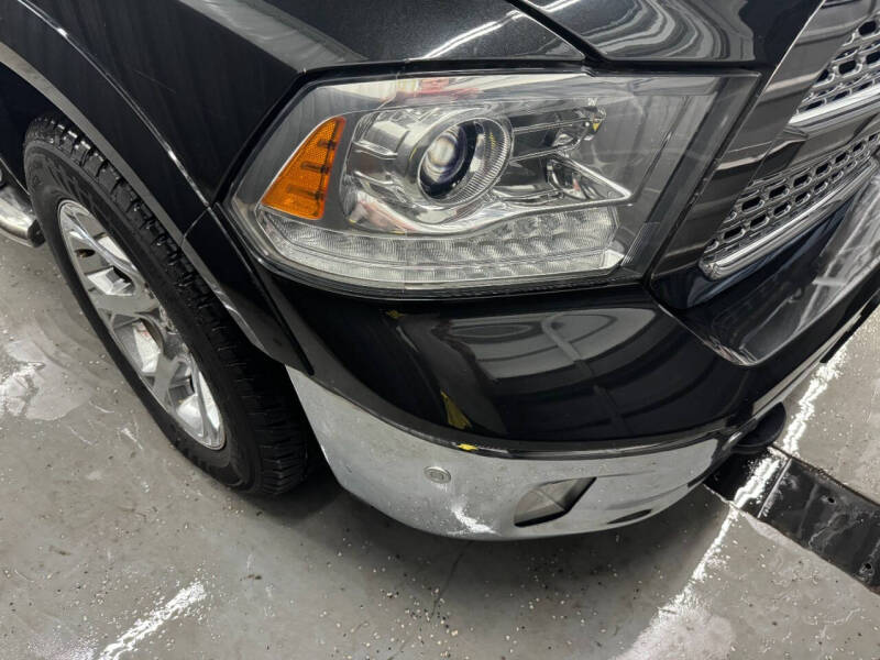 2016 RAM 1500 Laramie