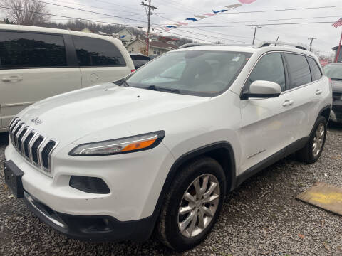 2015 Jeep Cherokee for sale at Trocci's Auto Sales in West Pittsburg PA