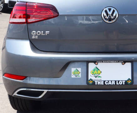 2018 Volkswagen Golf TSI SE