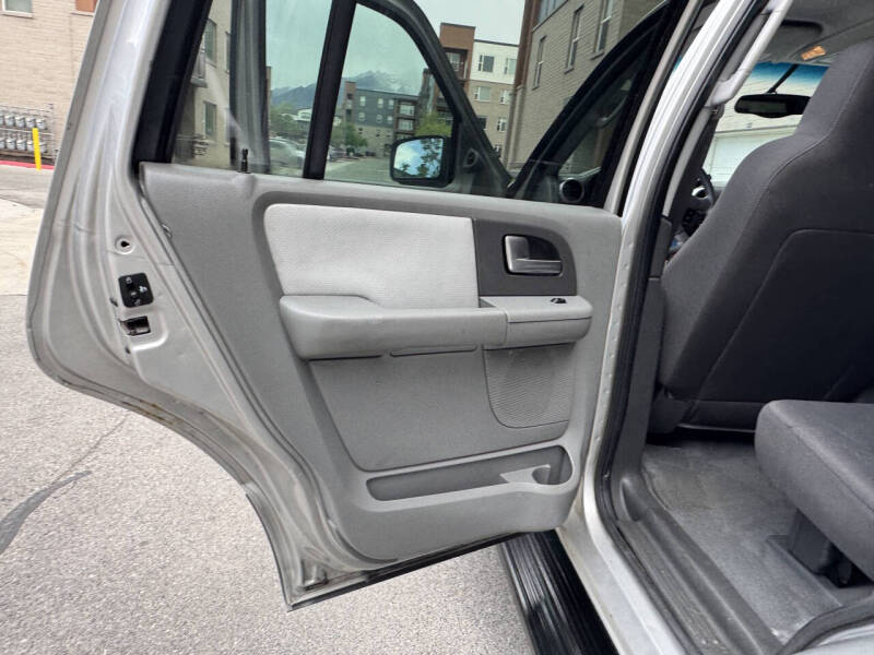 2004 Ford Expedition