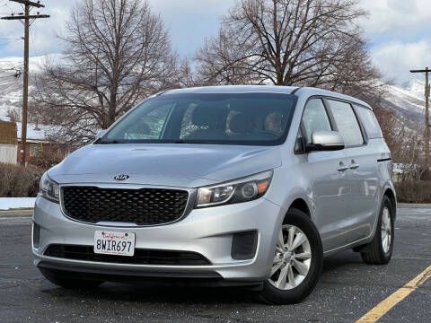 2017 Kia Sedona for sale at A.I. Monroe Auto Sales in Bountiful UT