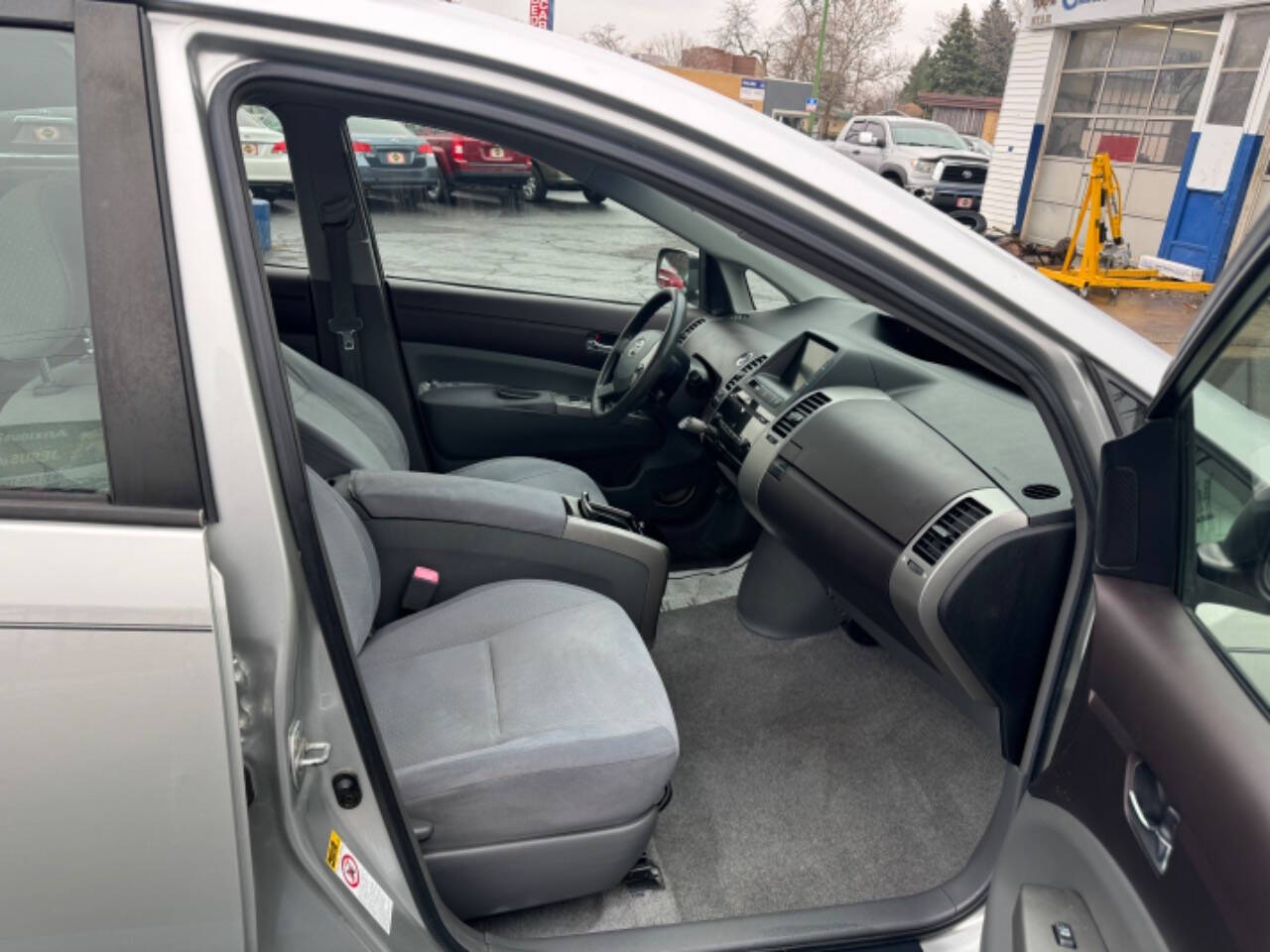 2005 Toyota Prius for sale at Chicago Auto House in Chicago, IL