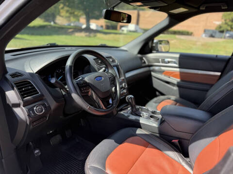 2019 Ford Explorer XLT