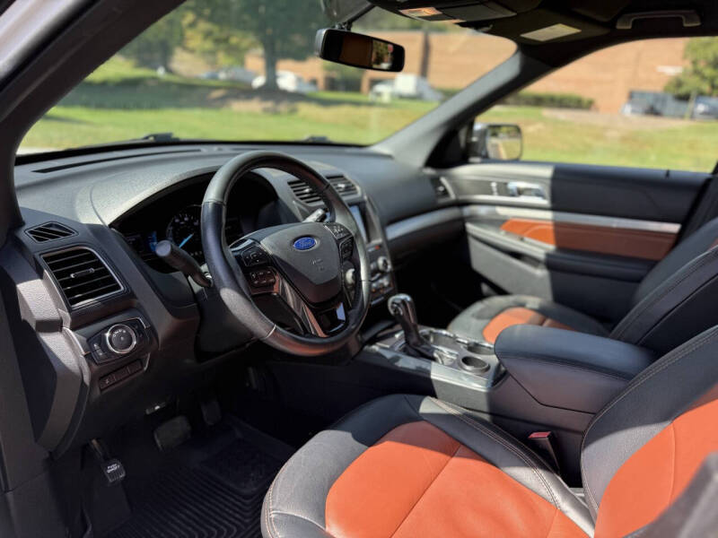 2019 Ford Explorer XLT