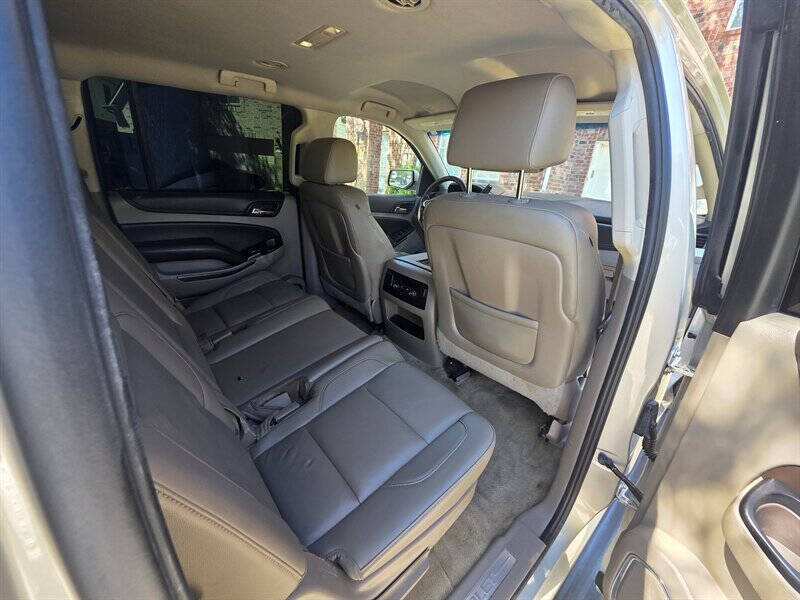 2015 Chevrolet Suburban LT