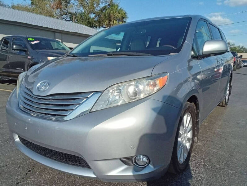 2011 Toyota Sienna Limited 7-Passenger