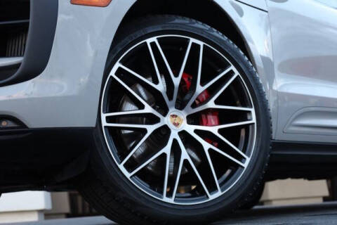 2023 Porsche Macan S