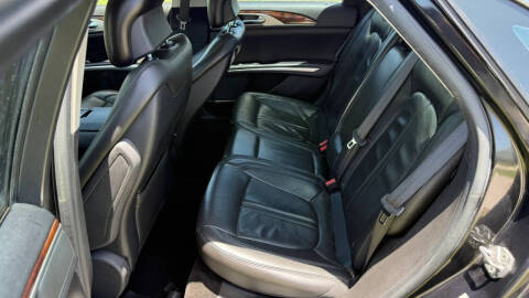 2014 Lincoln MKZ