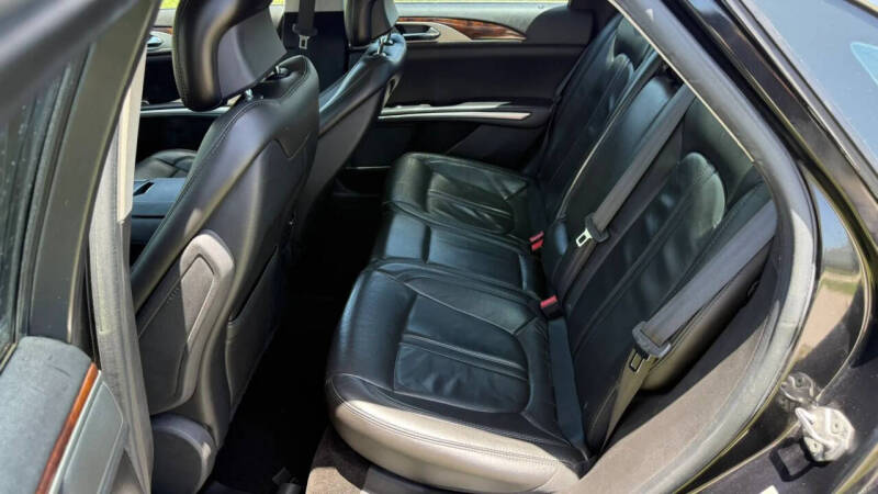 2014 Lincoln MKZ