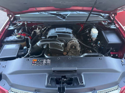 2011 Cadillac Escalade Premium