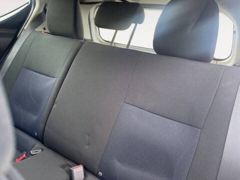 2016 Toyota Prius c Two