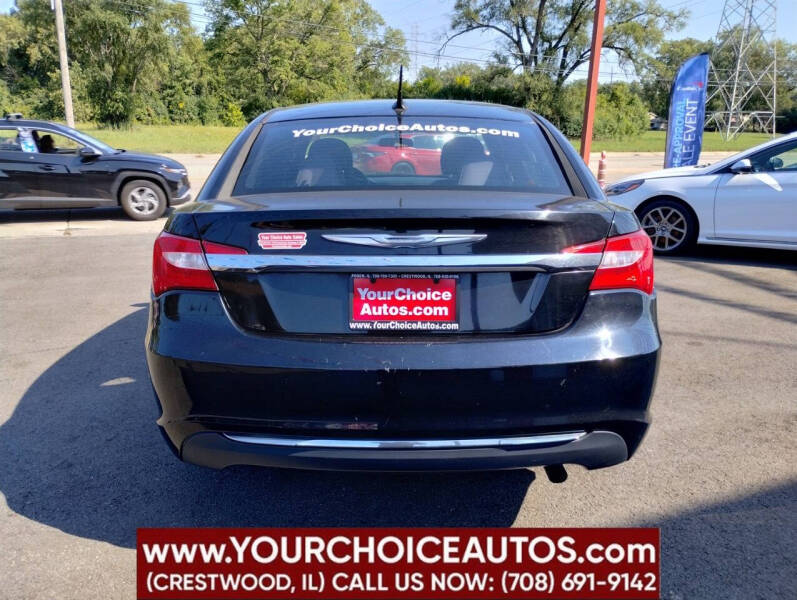 2014 Chrysler 200 LX