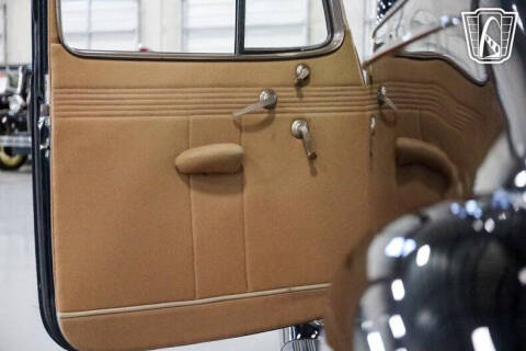 1938 Packard Super Eight