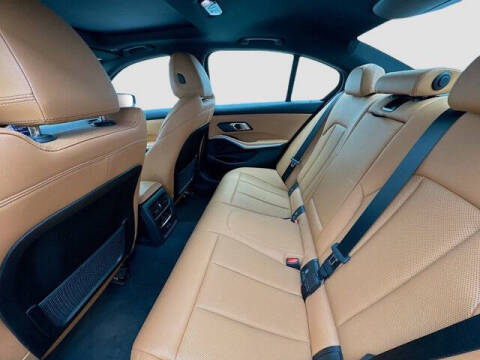 2023 BMW 3 Series 330e