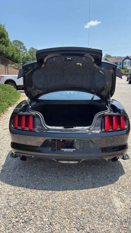 2016 Ford Mustang V6