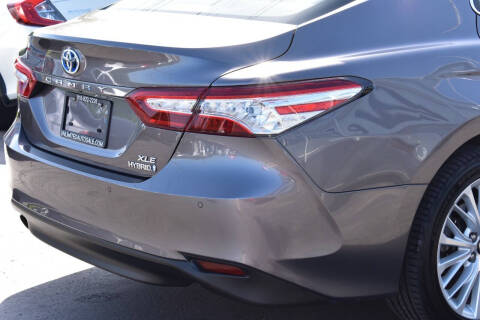 2018 Toyota Camry Hybrid XLE