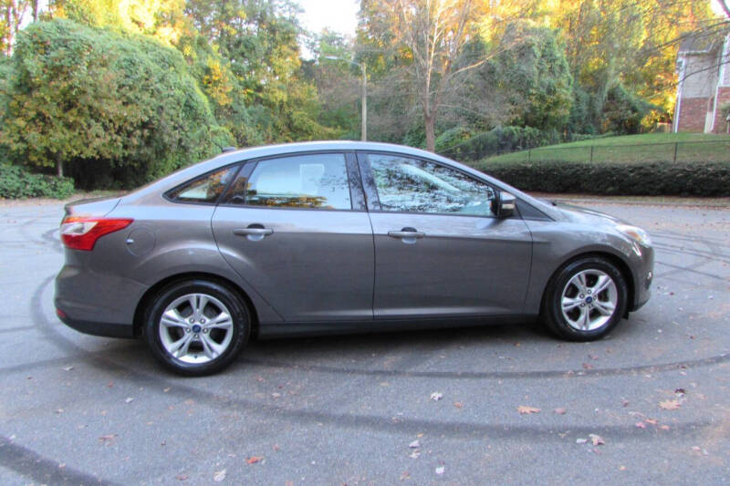 2013 Ford Focus SE photo 7