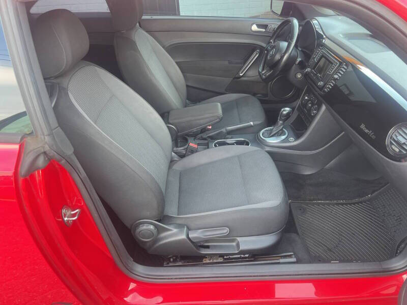 2016 Volkswagen Beetle 1.8T S