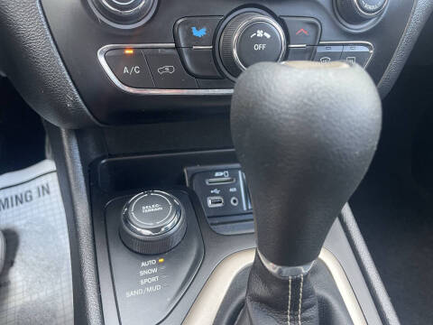 2017 Jeep Cherokee Latitude