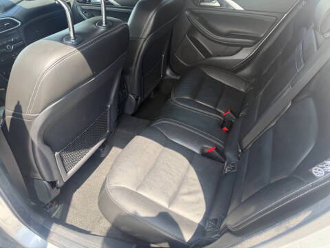 2017 Infiniti QX30 Luxury