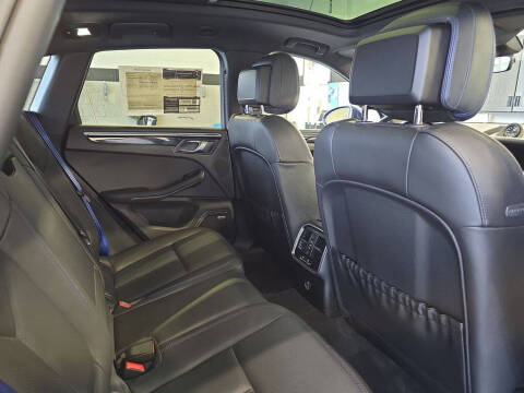 2023 Porsche Macan S