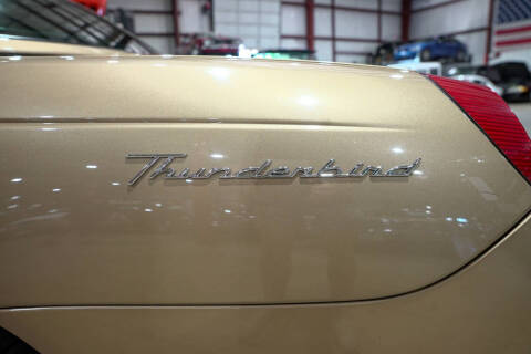 2005 Ford Thunderbird Deluxe