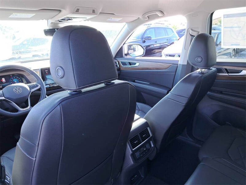 2026 Volkswagen Atlas SE