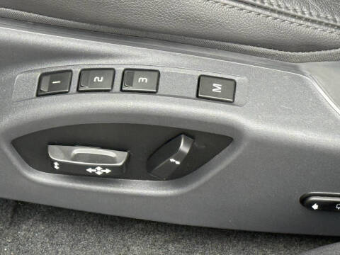 2016 Volvo XC60 T5 Platinum