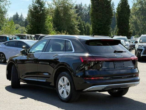 2019 Audi e-tron quattro Premium Plus