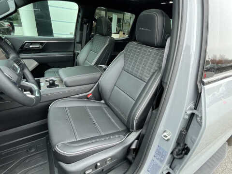 2025 GMC Sierra EV Denali